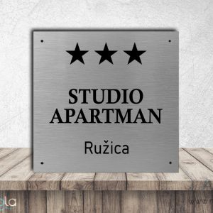 Tabla za studio apartman – srebrna brušena